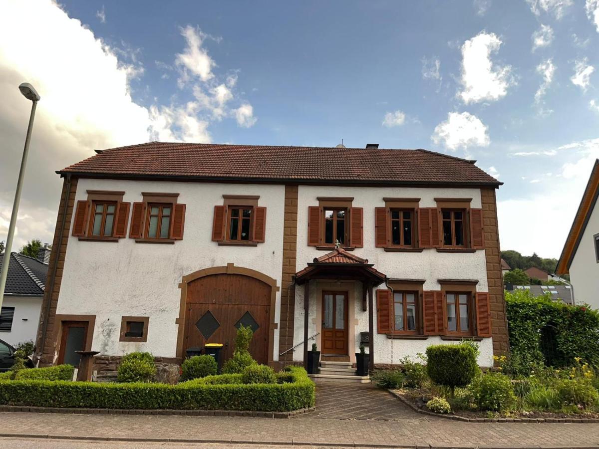 Ferienwohnung Goettert - Haus Erika Beckingen 外观 照片